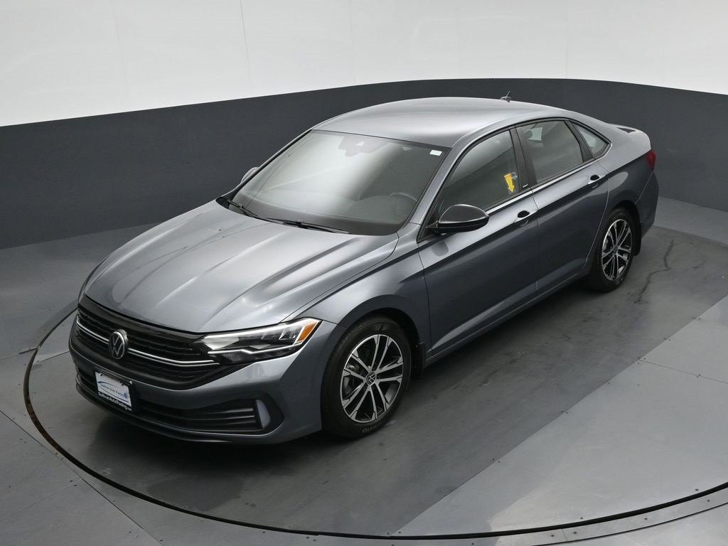 Used 2024 Volkswagen Jetta Sport image 51