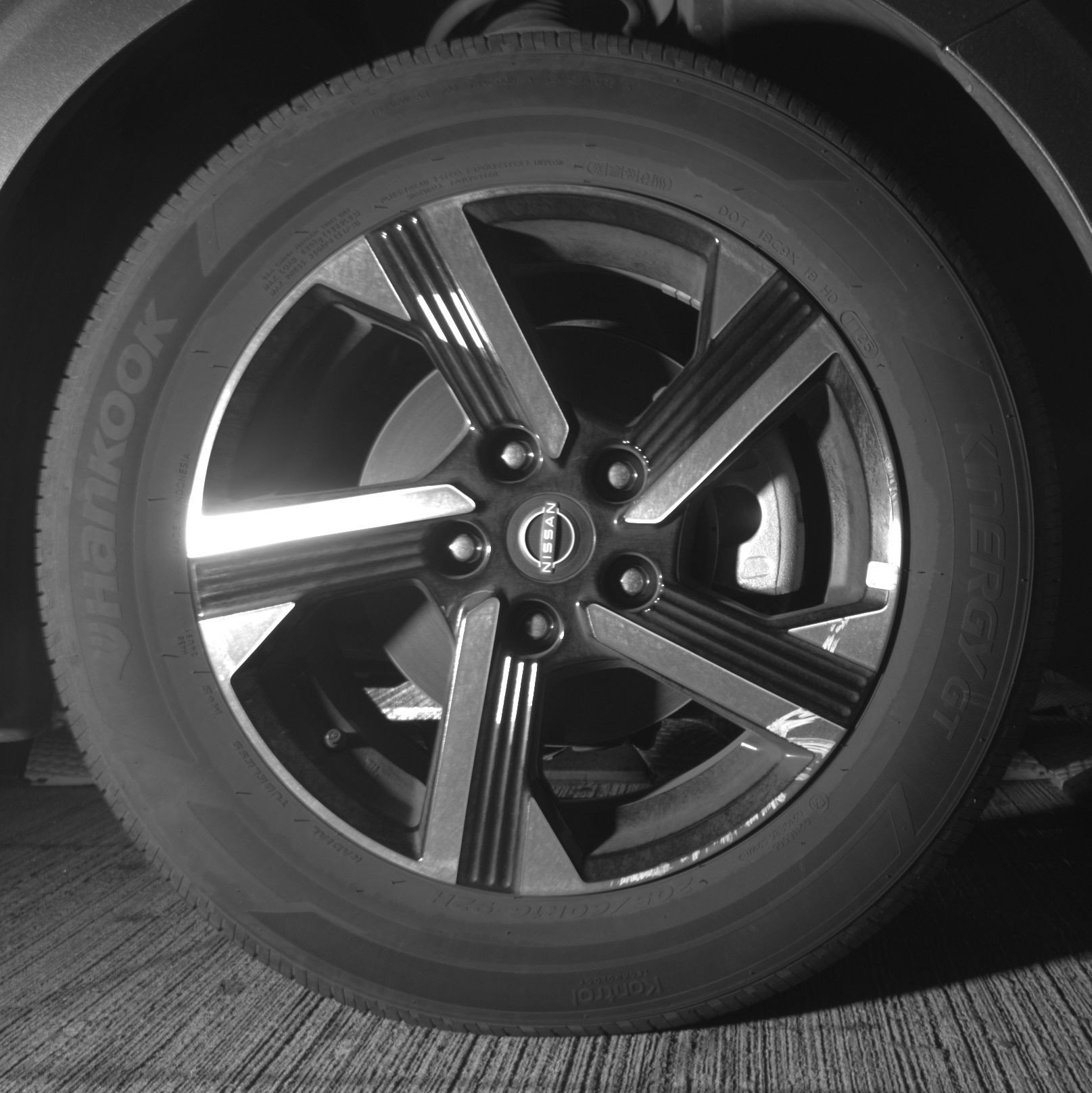 Used 2025 Nissan Sentra SV image 13