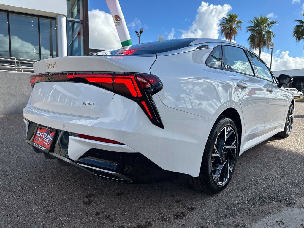 New 2026 Kia K5 GT-Line FWD image 4
