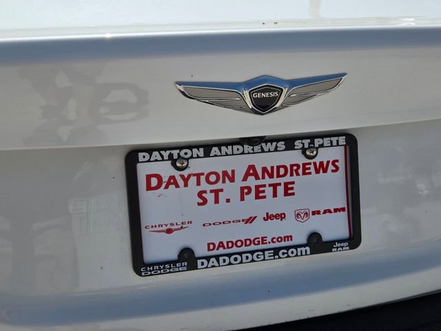 Used 2021 Genesis G70 2.0T image 9