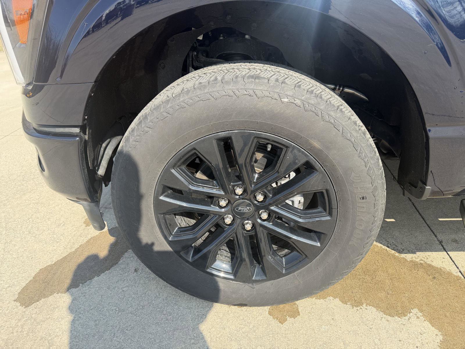 Used 2025 Ford F150 Lariat w/ Equipment Group 501A Mid AWD/4WD image 37