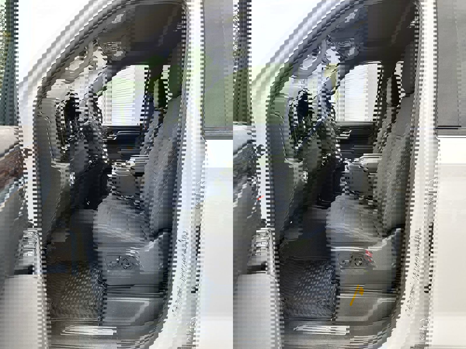 Certified 2024 GMC Sierra 1500 Elevation image 16