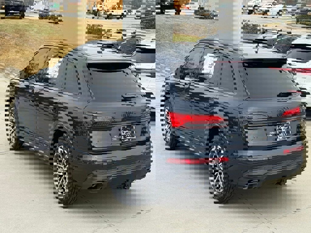 New 2026 Audi Q7 2.0T Premium image 11