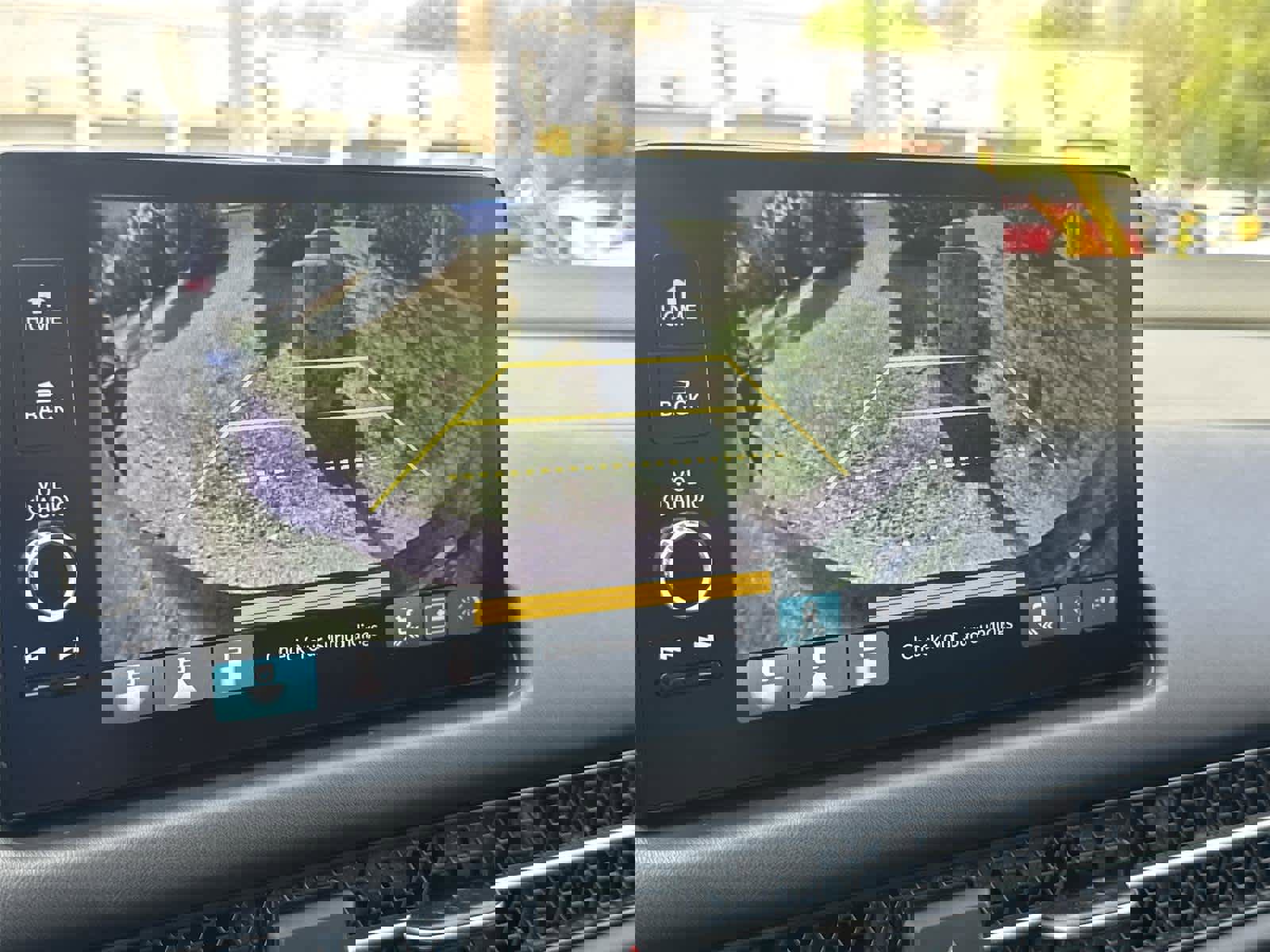 Used 2024 Honda HR-V EX-L image 24