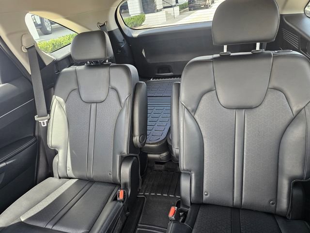 Used 2023 Kia Sorento X-Line EX image 20