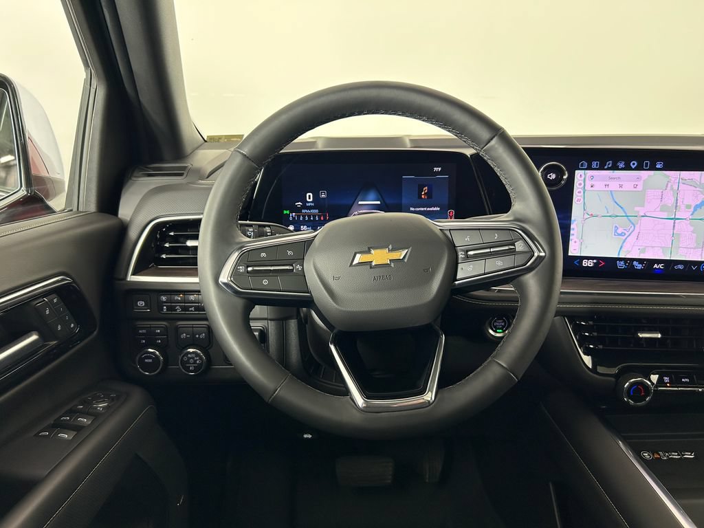 Used 2025 Chevrolet Suburban Premier w/ Sun And Tow Package AWD/4WD image 17