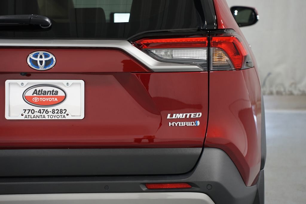 Used 2024 Toyota RAV4 Limited image 10