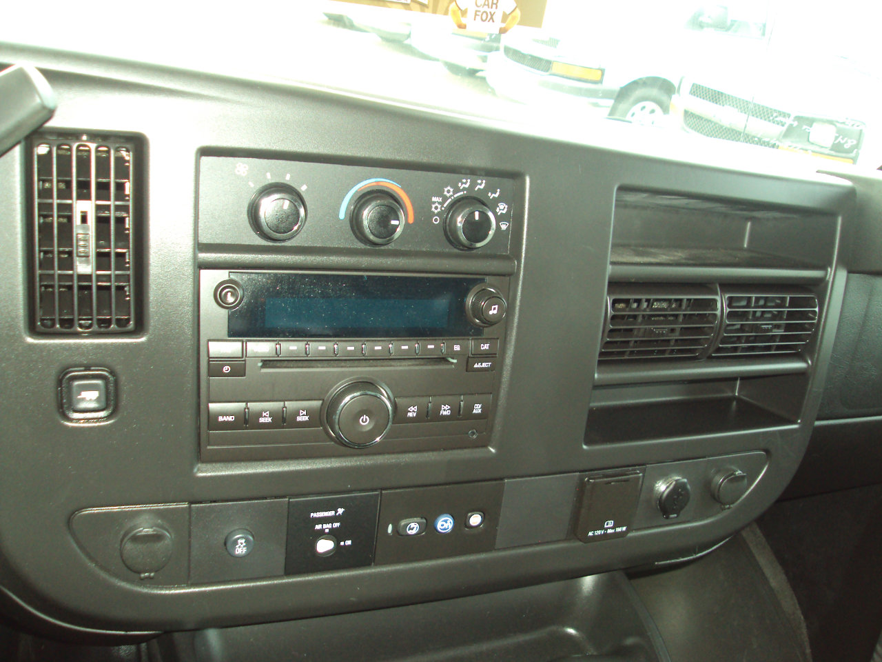 Used 2016 Chevrolet Express 2500 LS image 21