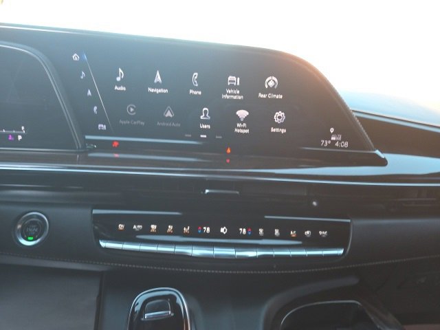 Used 2022 Cadillac Escalade ESV Sport Platinum w/ Heavy-Duty Trailer Package image 14