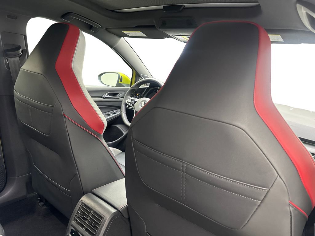 Used 2022 Volkswagen GTI Autobahn FWD image 40