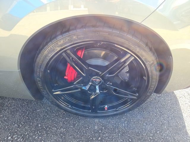 Used 2022 Chevrolet Corvette Stingray Convertible w/ Battery Protection Package image 10