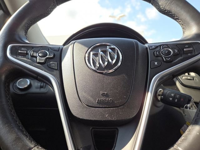 Used 2015 Buick Regal image 32