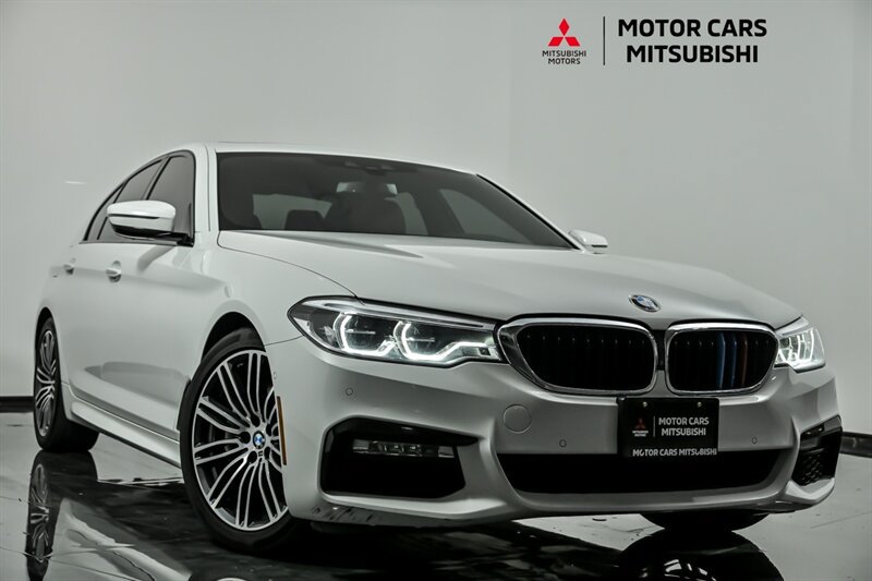 Used 2017 BMW 540i xDrive AWD/4WD image 1