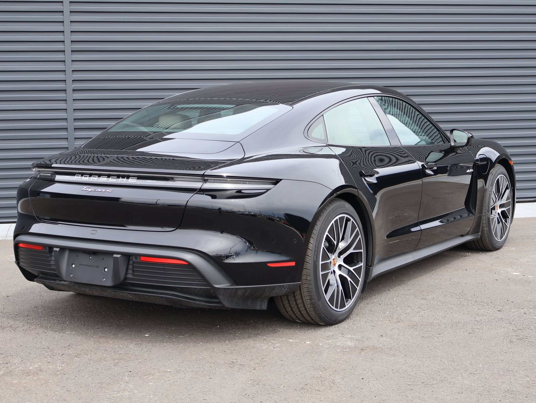 New 2026 Porsche Taycan AWD/4WD image 9
