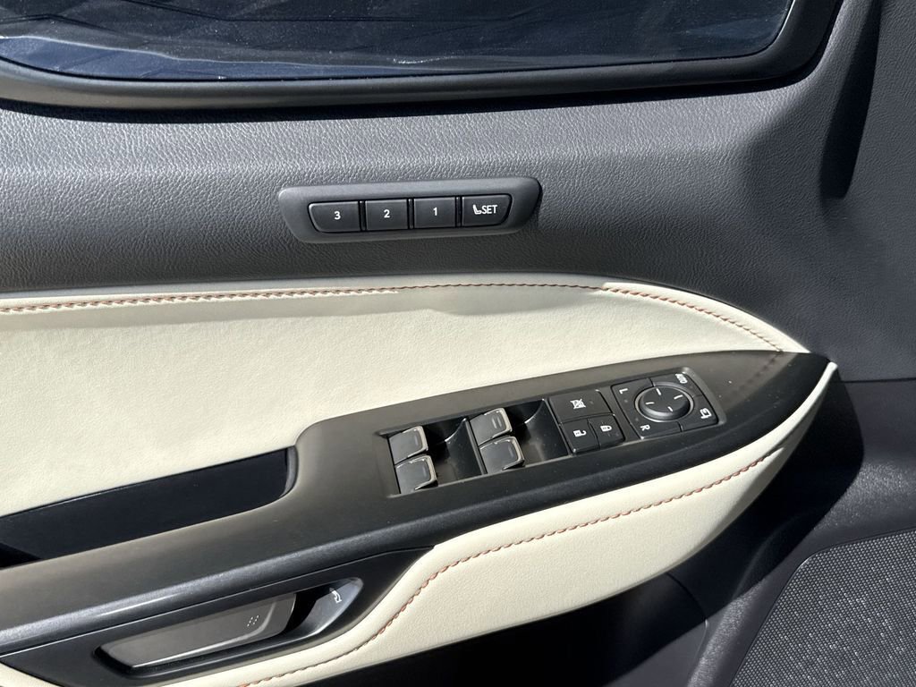Used 2024 Lexus NX 250 FWD image 15