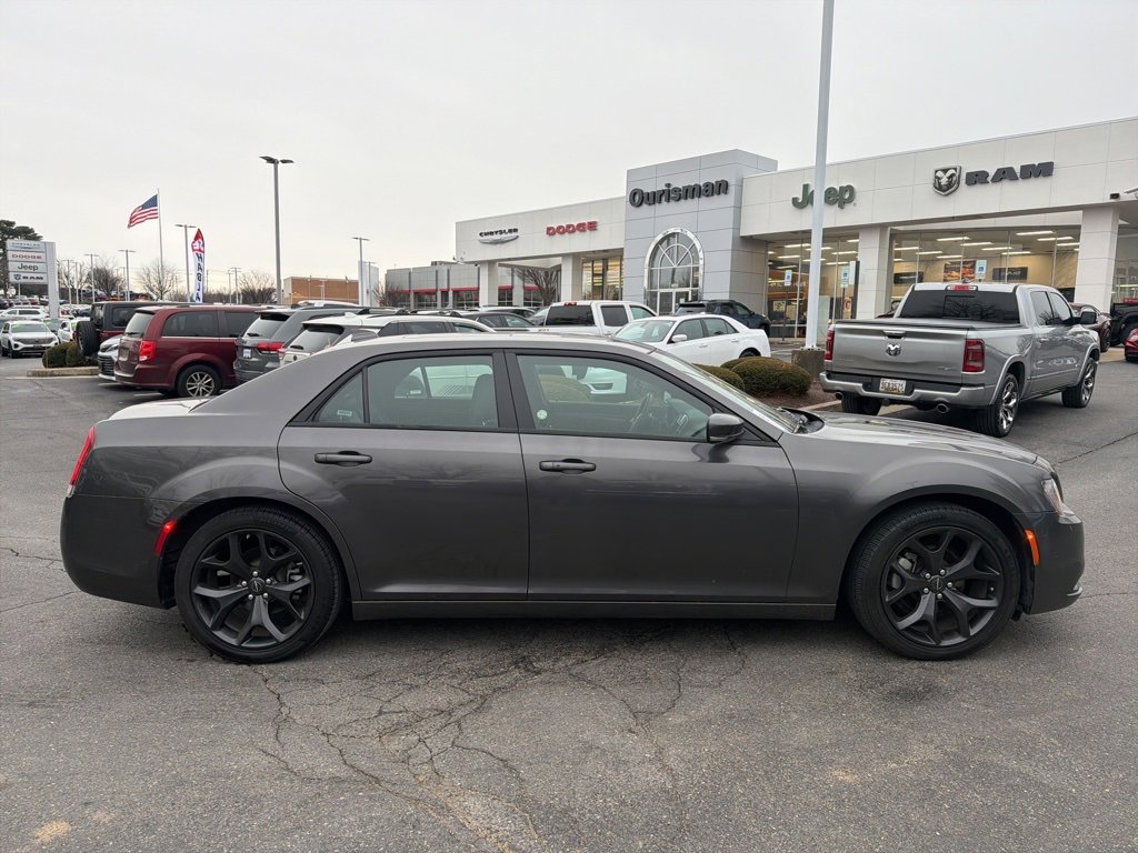 Used 2023 Chrysler 300 S image 6