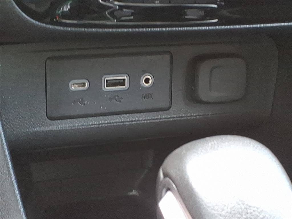 Used 2023 Buick Encore GX Select w/ Experience Buick Package FWD image 30