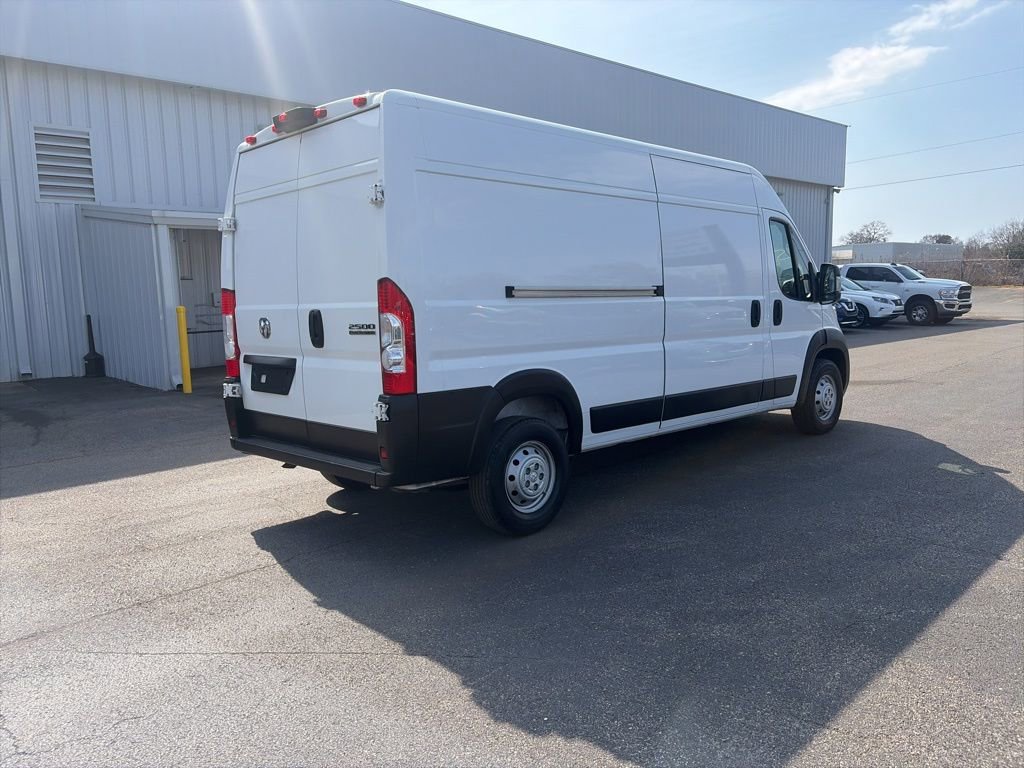 Used 2023 RAM ProMaster 2500 image 7