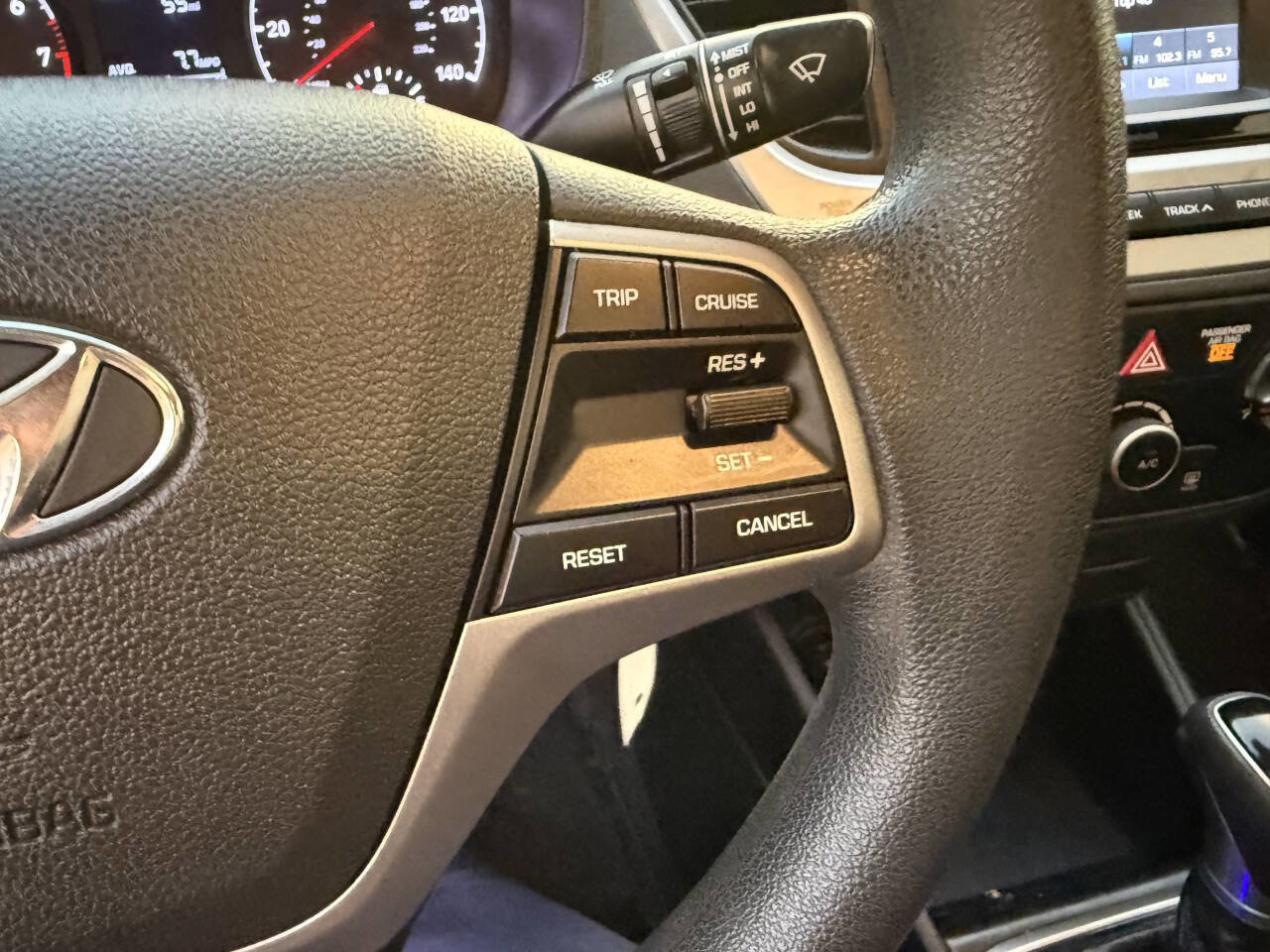 Used 2019 Hyundai Accent SE image 11