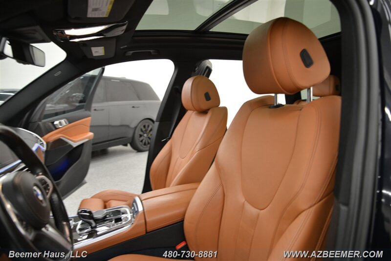 Used 2022 BMW X5 xDrive40i w/ M Sport Package AWD/4WD image 15