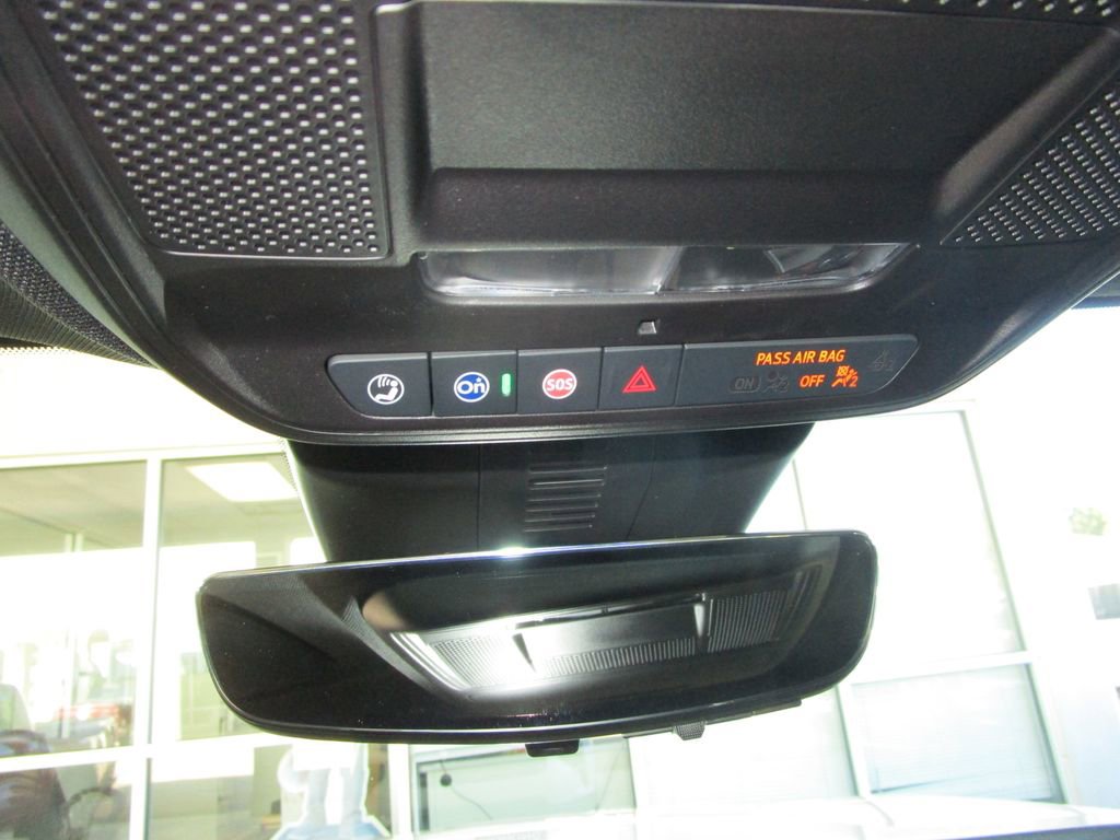 New 2026 Chevrolet Traverse LT w/ Driver Confidence Package image 34