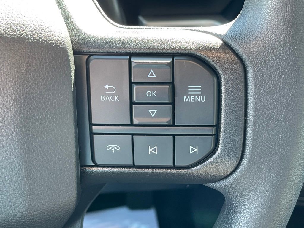 New 2025 Ford F550 4x4 Regular Cab Super Duty image 6