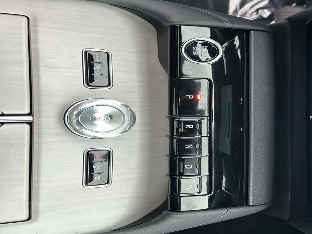 New 2025 Lincoln Navigator Reserve w/ Jet Appearance Package image 35