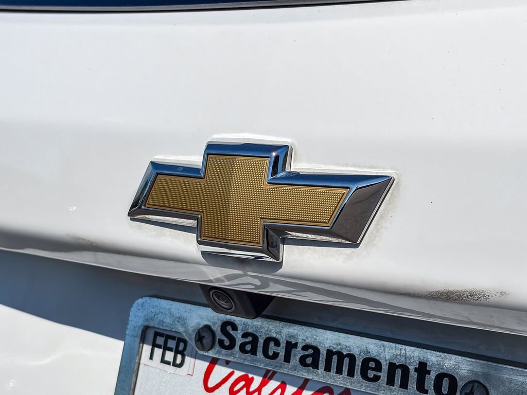 Used 2022 Chevrolet Equinox LS w/ LS Convenience Package image 9