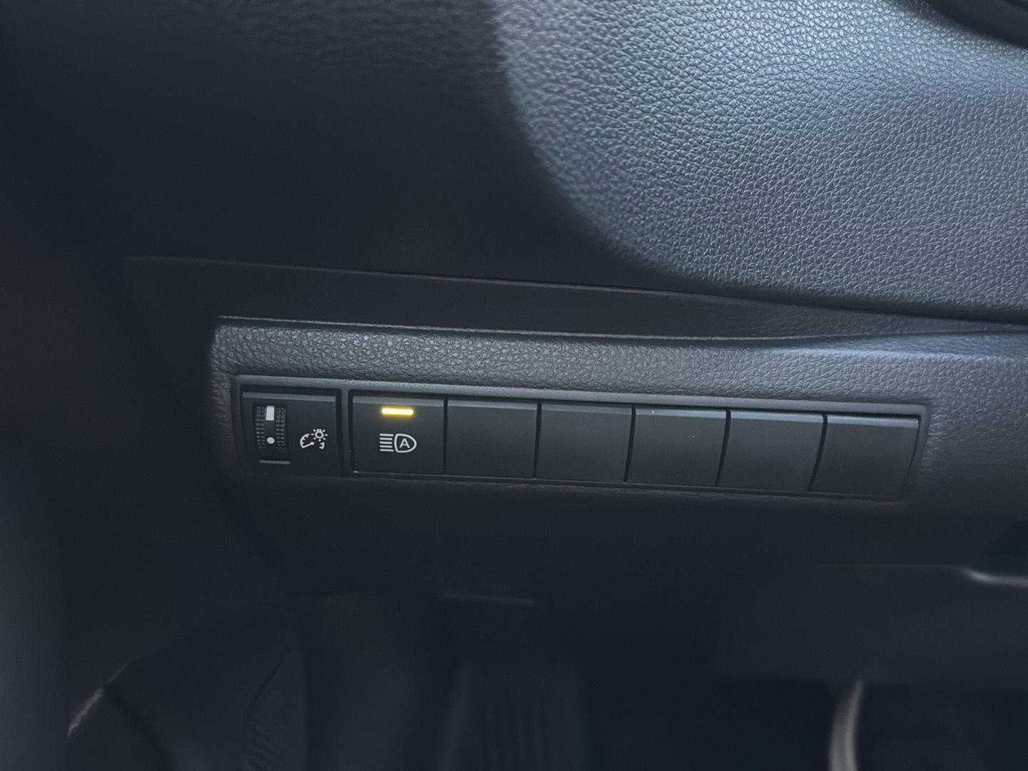 New 2026 Toyota Corolla SE image 25