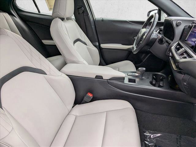 Certified 2025 Lexus UX 300h UX 300h image 22
