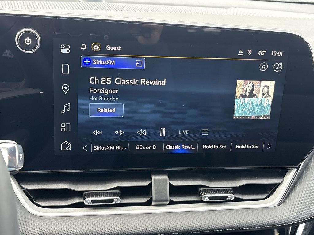 New 2026 Chevrolet Equinox LT w/ Convenience Package II image 14