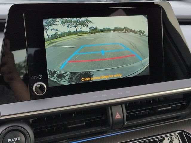Used 2024 Toyota Prius XLE AWD/4WD image 13