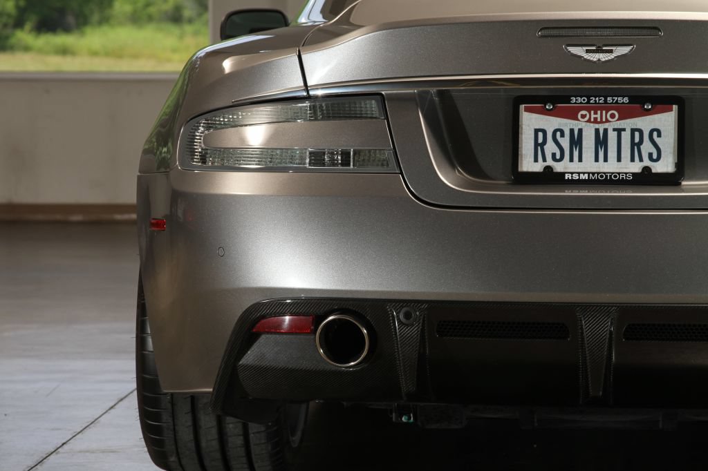 Used 2009 Aston Martin DBS Coupe RWD image 72