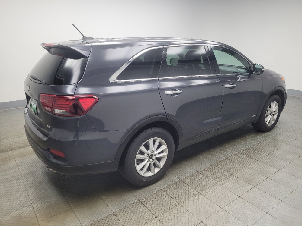 Used 2019 Kia Sorento LX image 10