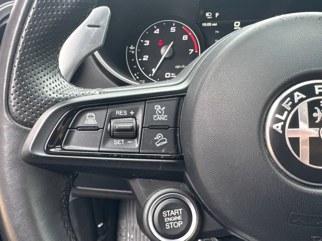 Used 2023 Alfa Romeo Stelvio Veloce AWD/4WD image 36
