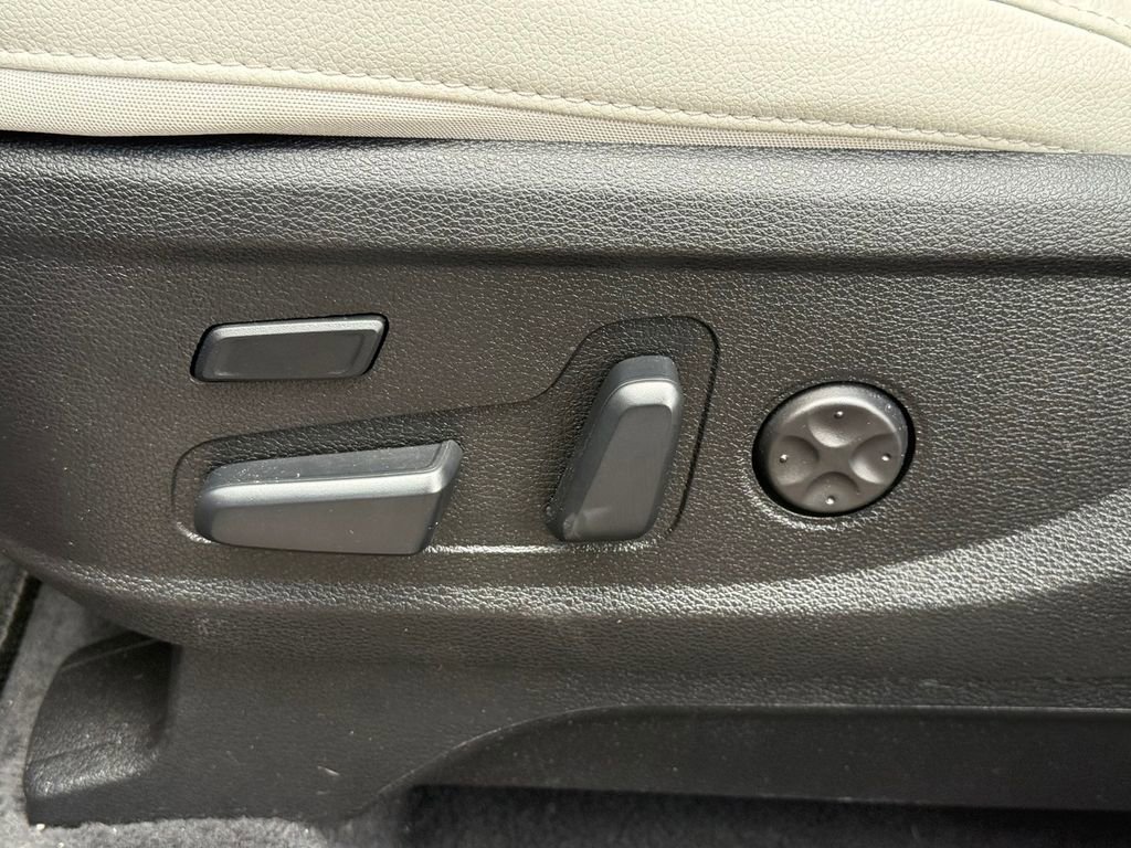 Certified 2023 Kia Telluride SX image 23