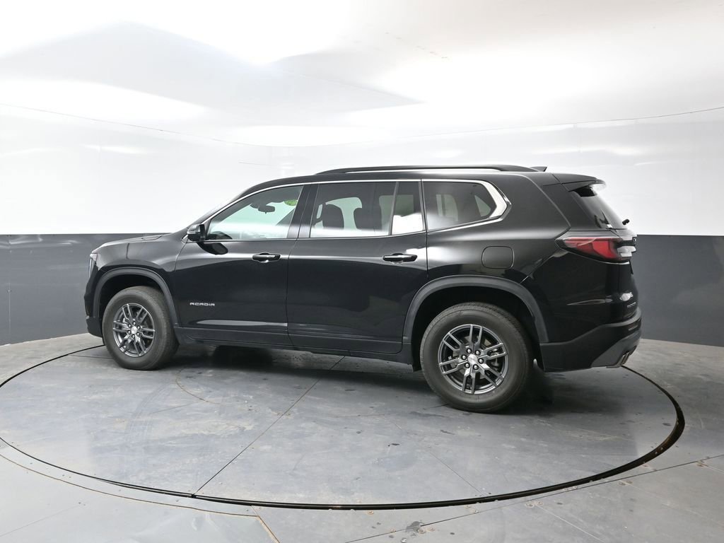 Used 2025 GMC Acadia Elevation FWD image 11