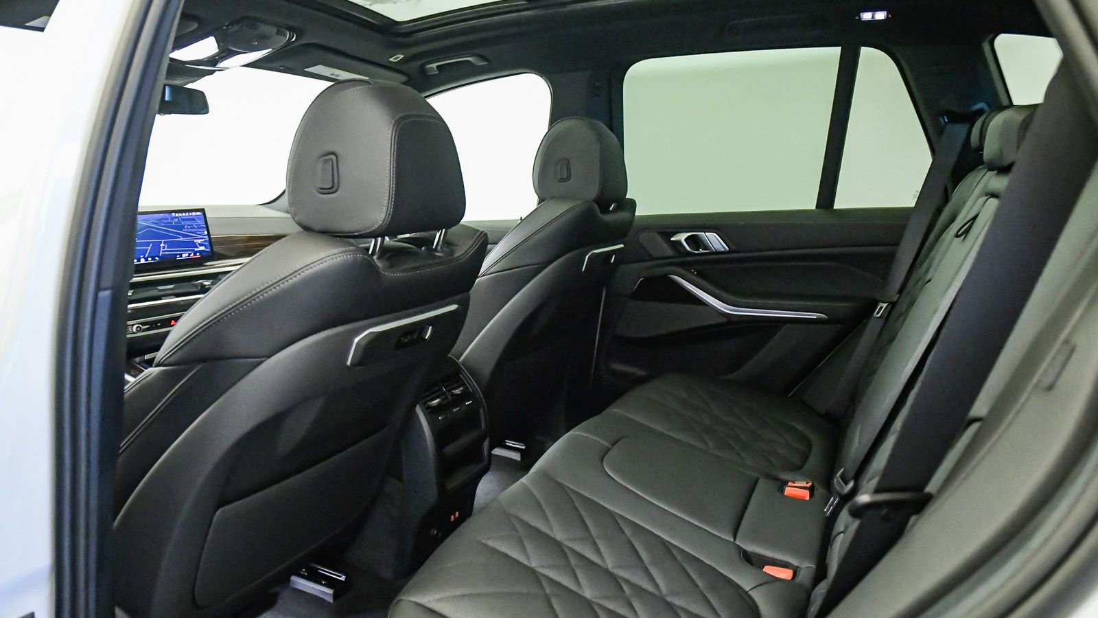 New 2026 BMW X5 sDrive40i w/ Premium Package RWD image 21