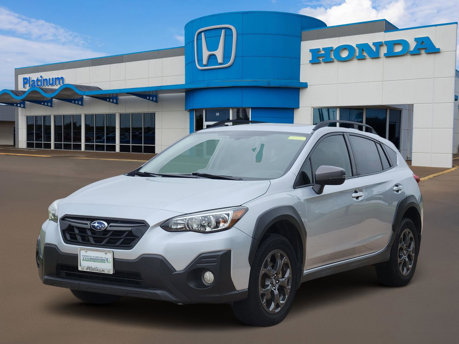 Used 2021 Subaru Crosstrek 2.5i Sport w/ Moonroof Package AWD/4WD image 2