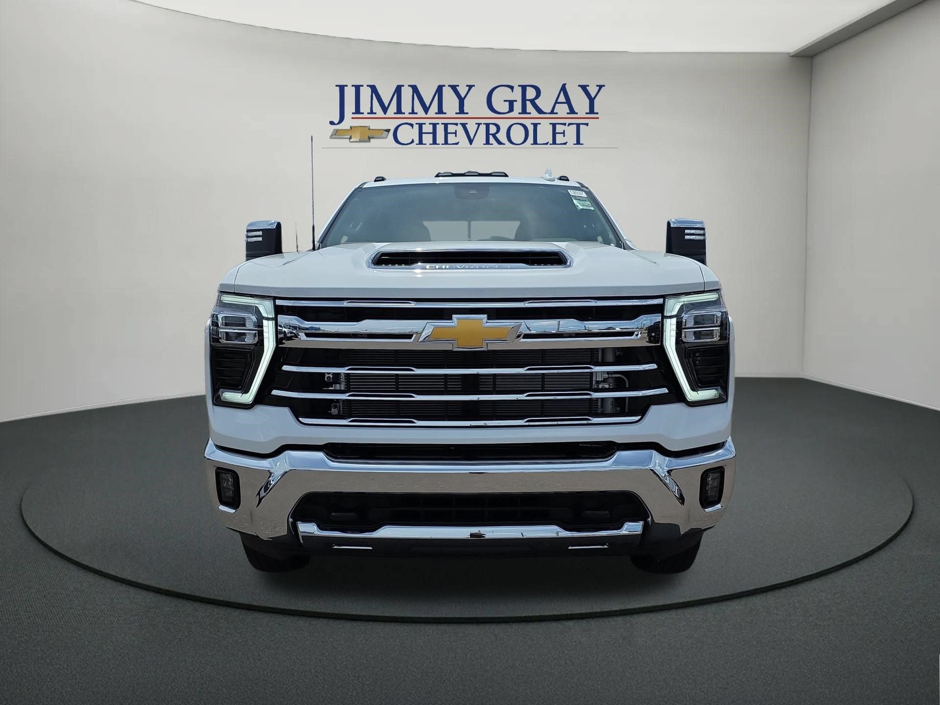 New 2026 Chevrolet Silverado 3500 LTZ w/ LTZ Convenience Package AWD/4WD image 8