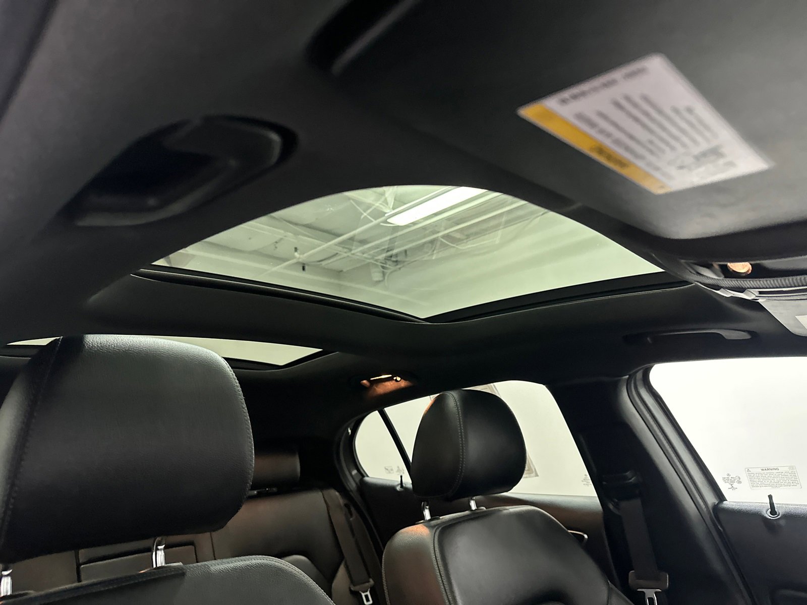 Used 2020 Mercedes-Benz GLA 250 4MATIC image 11