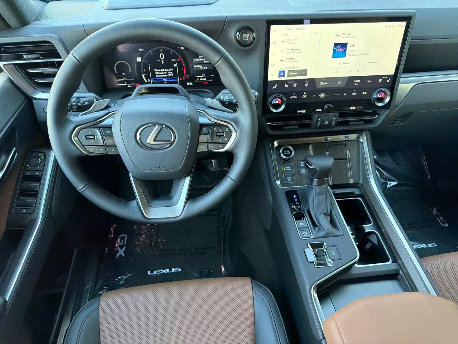 New 2026 Lexus GX 550 w/ Accessory Package (Z1) AWD/4WD image 15