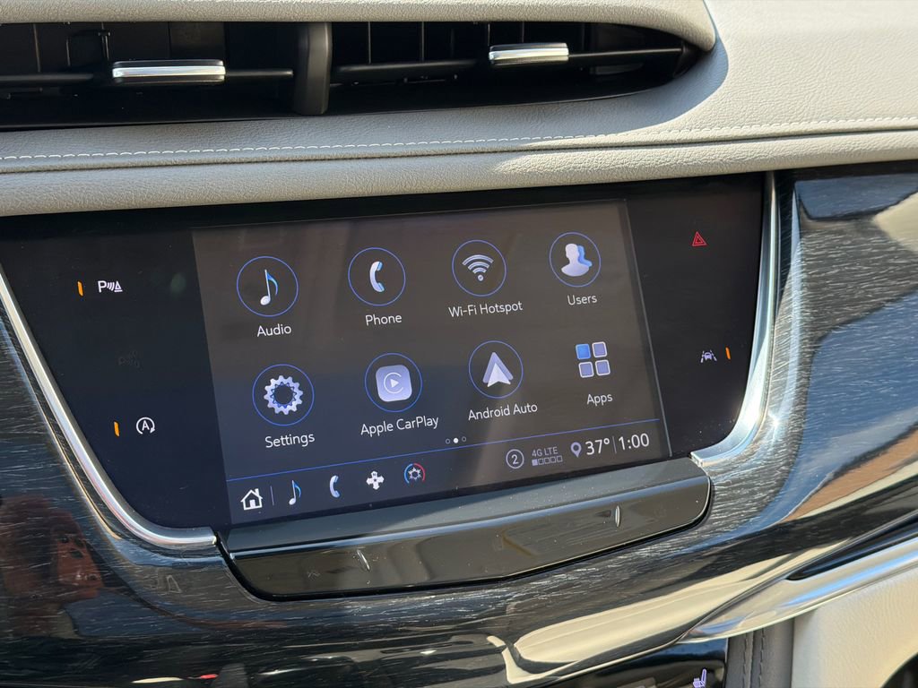 Used 2020 Cadillac XT6 Premium Luxury w/ LPO, Floor Liner Package image 30