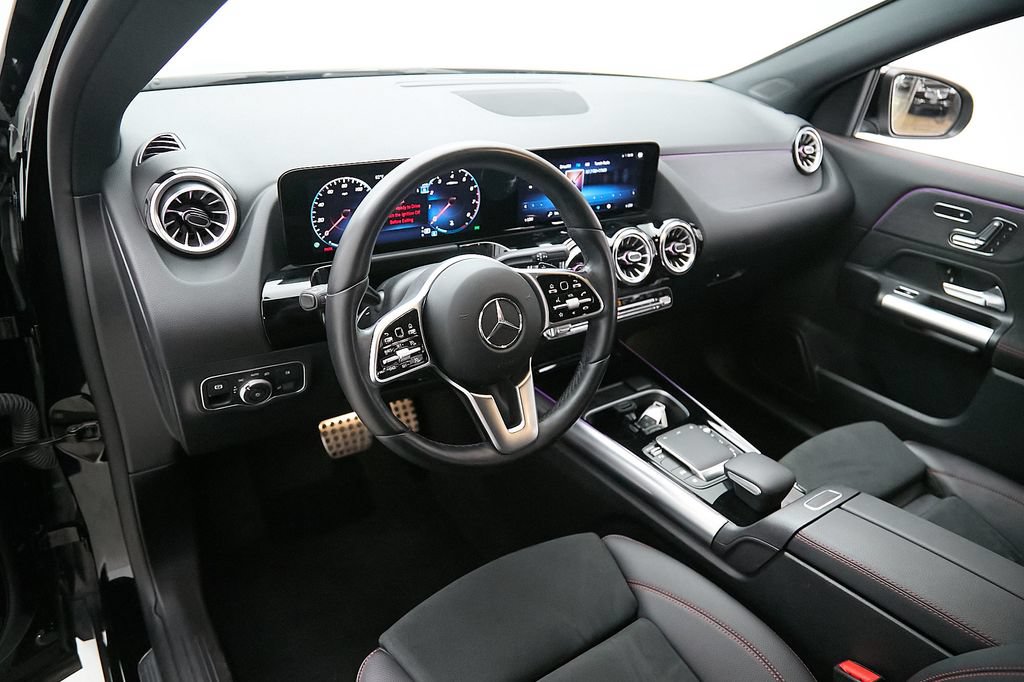 Used 2023 Mercedes-Benz GLA 250 4MATIC image 12
