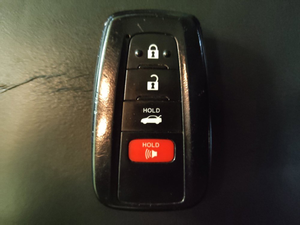 Used 2020 Toyota Corolla XSE FWD image 32