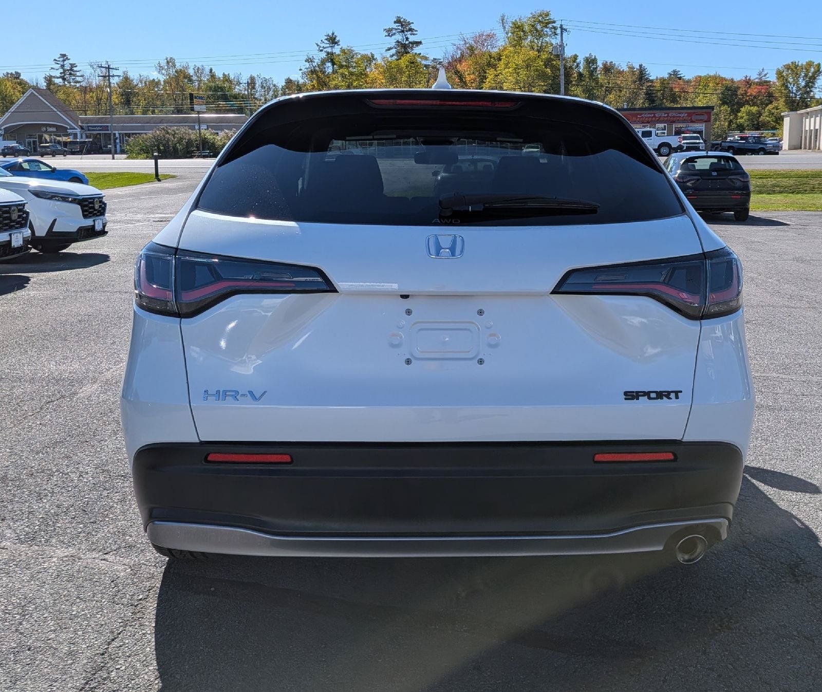 Certified 2024 Honda HR-V Sport image 9