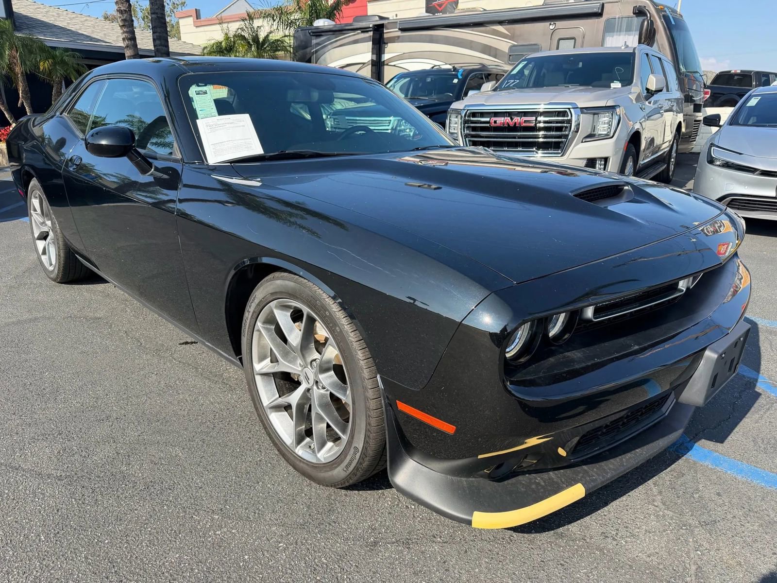 Used 2023 Dodge Challenger GT image 1