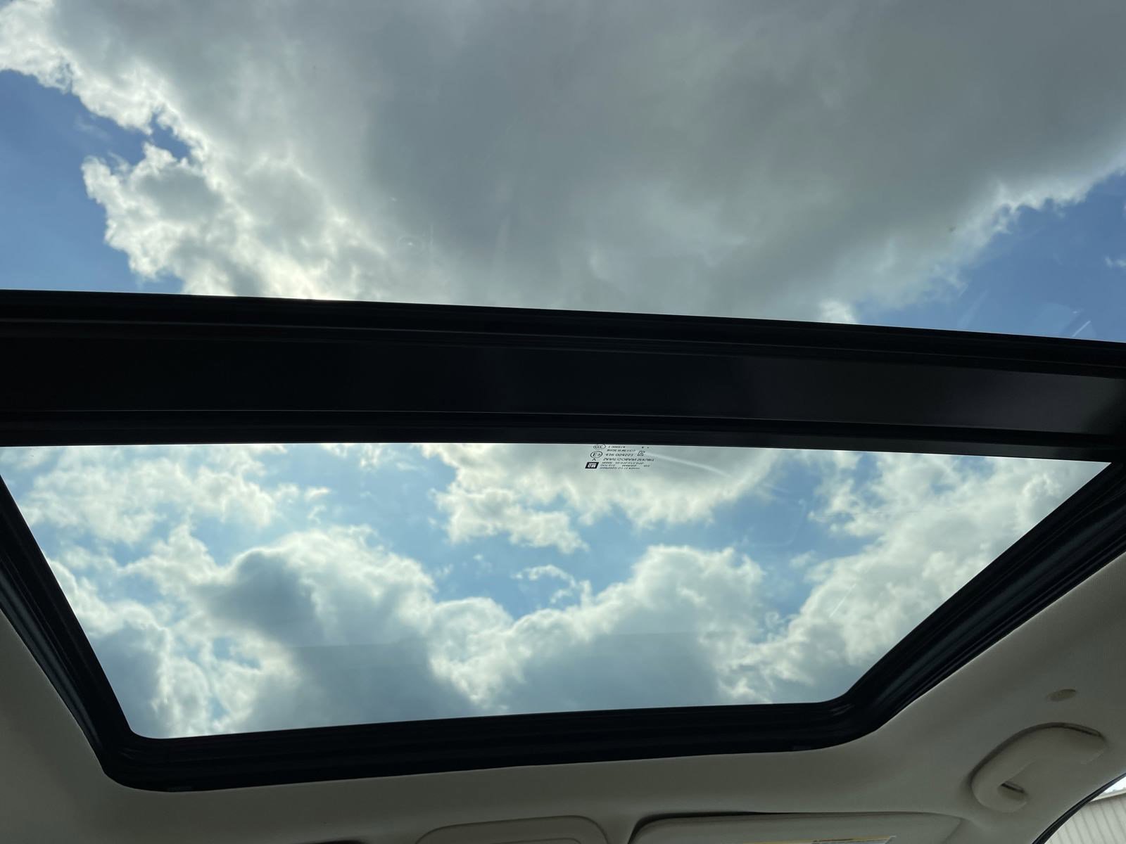 New 2025 Cadillac XT5 Premium Luxury image 18