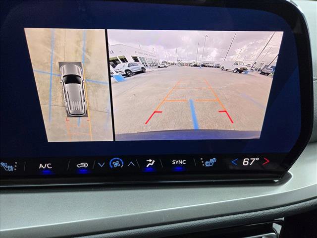 New 2026 Chevrolet Traverse LT w/ Sun and Wheel Package image 13