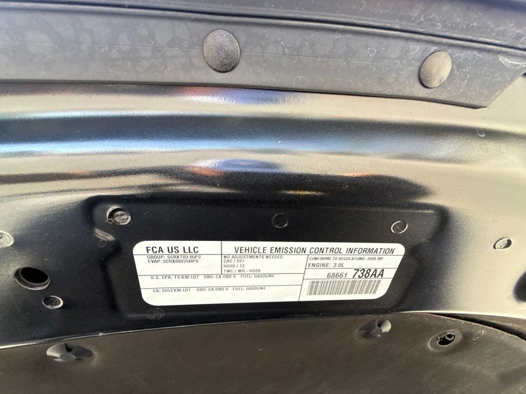 Used 2025 RAM 1500 Limited AWD/4WD image 26